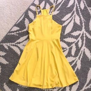 Pretty Yellow Dress